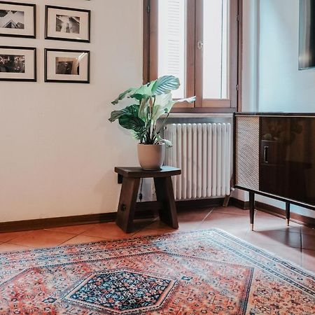 Tra Le Case Di Reggio - Zaccagni Reggio d'Emilie Extérieur photo