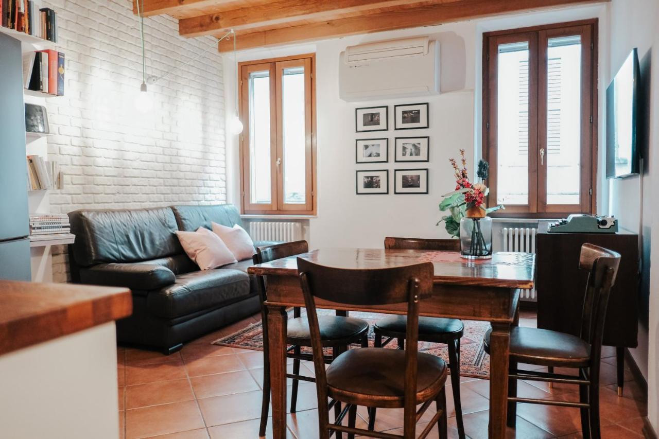Tra Le Case Di Reggio - Zaccagni Reggio d'Emilie Extérieur photo